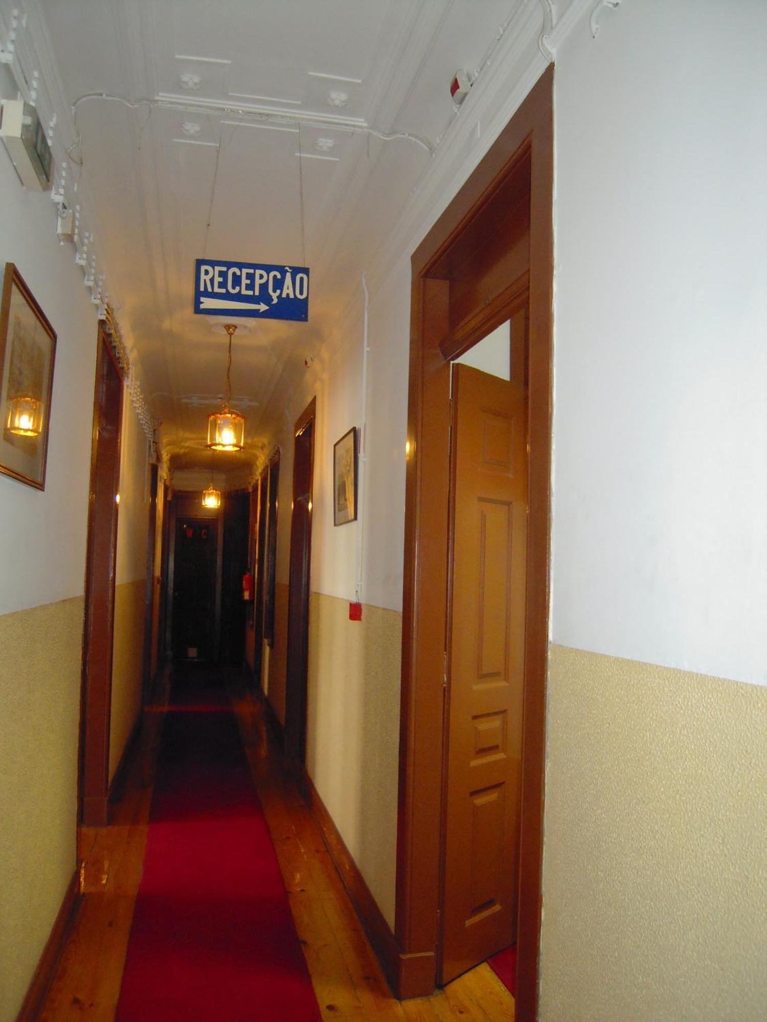 Guesthouse Lusa Atenas Coïmbre Extérieur photo